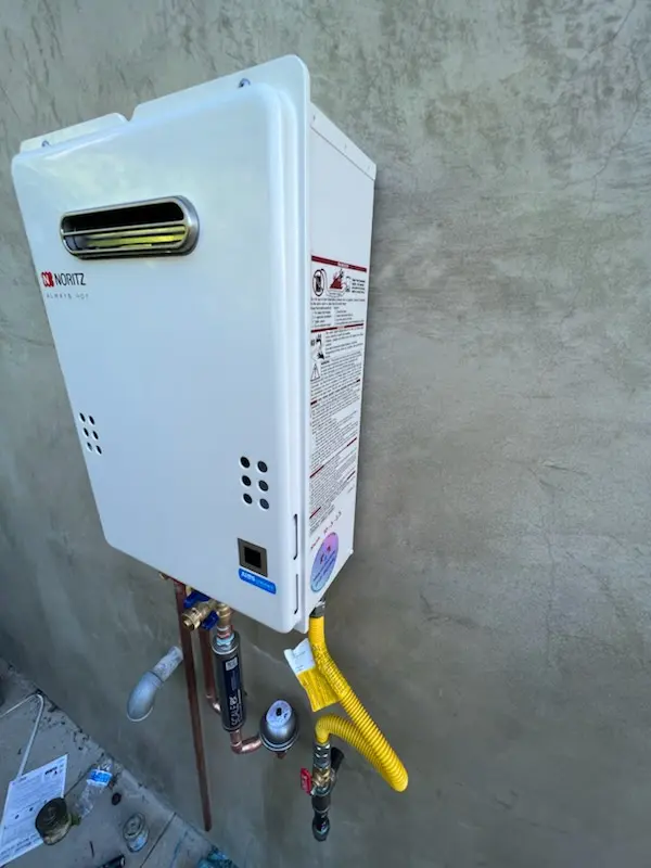 Tankless water heater installation for Deepwater homes